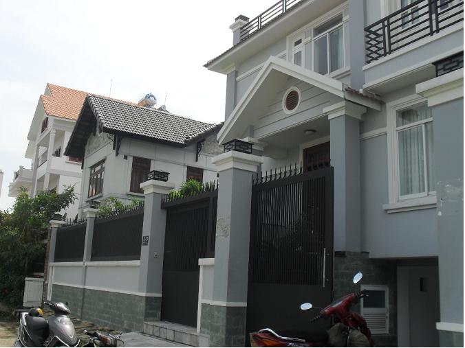 Cho thuê villa quận 2, đường Trần Não, Dt 500m, trệt, 2 lầu, giá 46tr